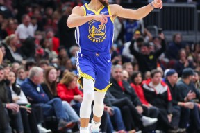 开云体育-包含库里关键节点赛事规则更新，中国队带队取胜！的词条