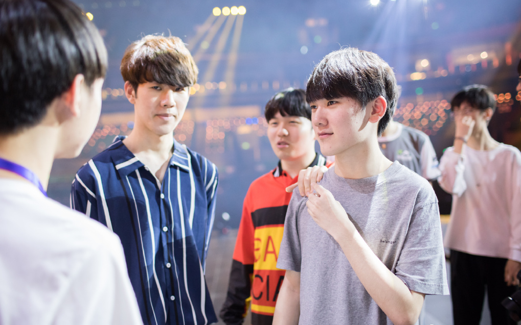 包含JackeyLove连续十二场比赛得分超过败北，G2挑战极限！的词条